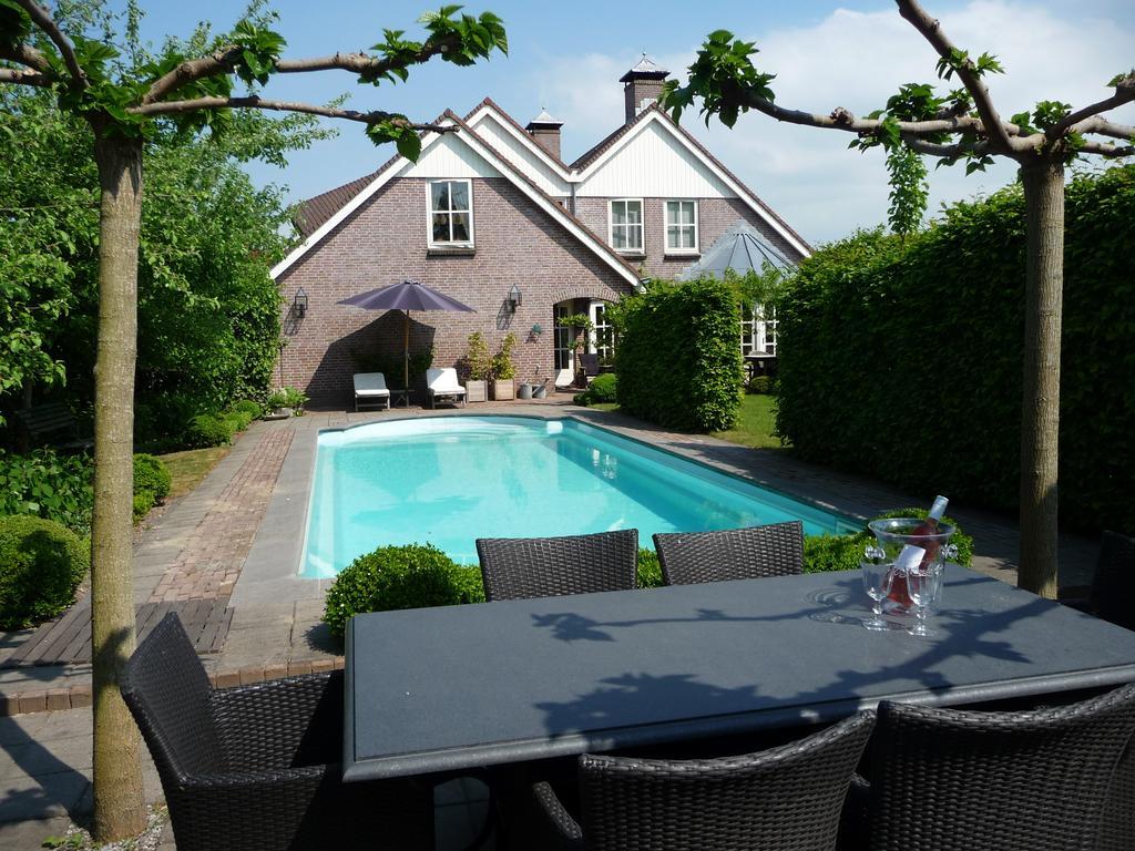 Bed&Breakfast Het Winterkoninkje Zuid-Scharwoude Экстерьер фото
